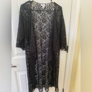LuLaRoe Shirley Black lace size Medium